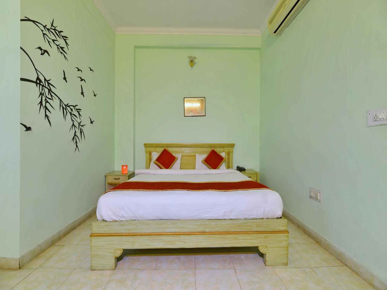 Oyo 8051 Hotel Don Jon Divisione di Divisione di Jaipur Esterno foto